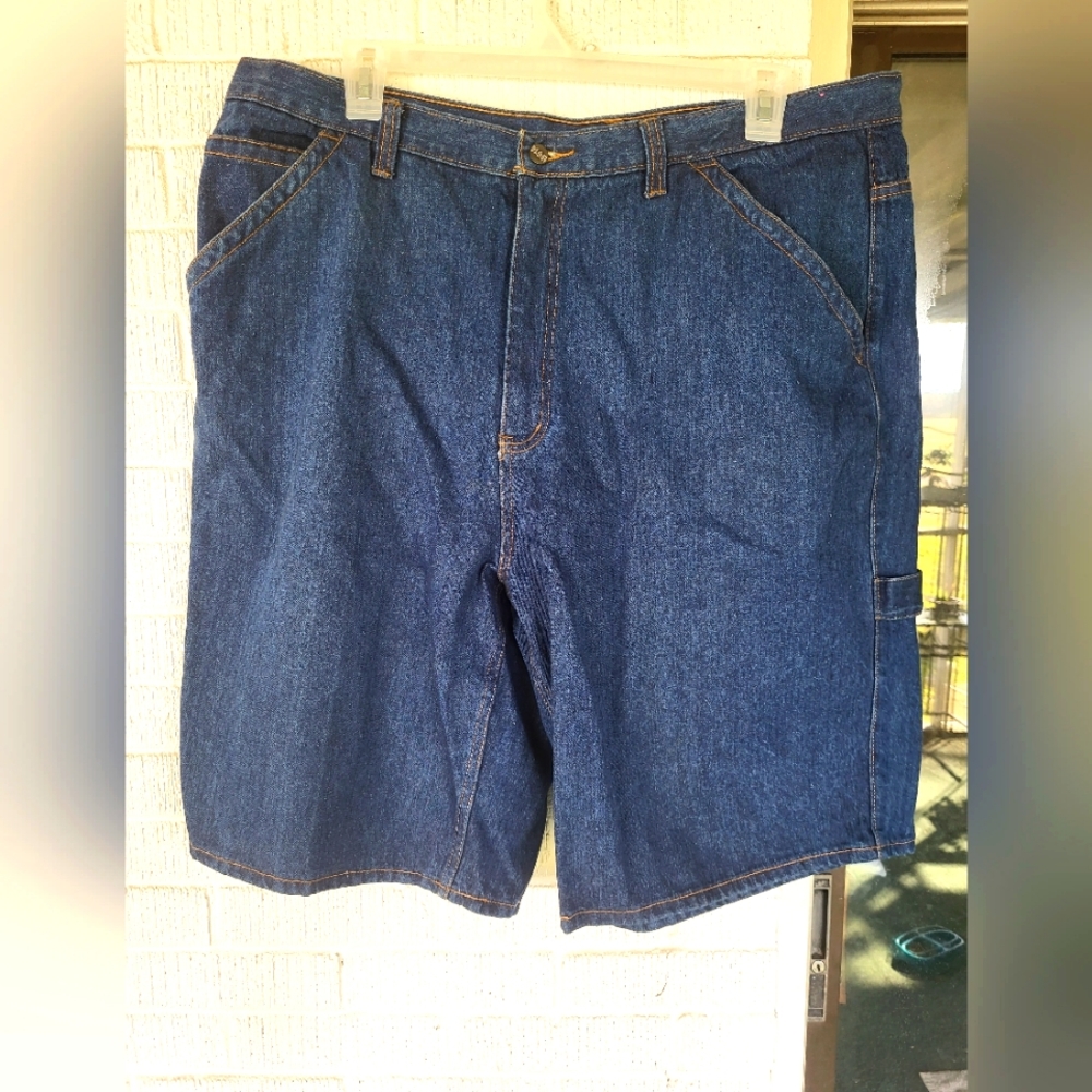 Vintage MAC Sports shorts